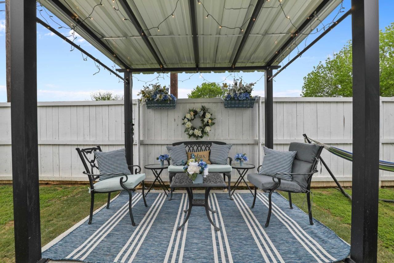 Pet-Friendly Lake Dallas Home Near Lewisville Lake Exterior photo